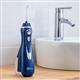 Blau Cordless Advanced 2.0 Munddusche WP-583 in Badezimmer