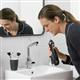 Verwendung der Schwarzen WP-582 Cordless Advanced 2.0 Munddusche